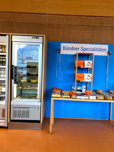 Comentarii opinii despre Merz Rossboden Chur