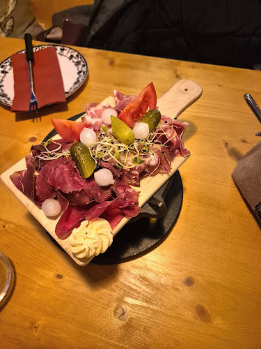 Opinii despre Gondel Gärtli în Zürich - Gastronomie und Hotellerie