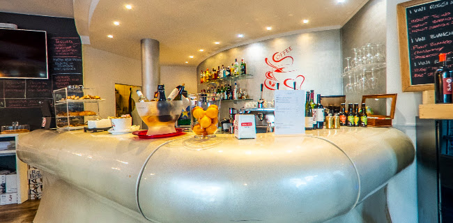 Madalena Vintage Café