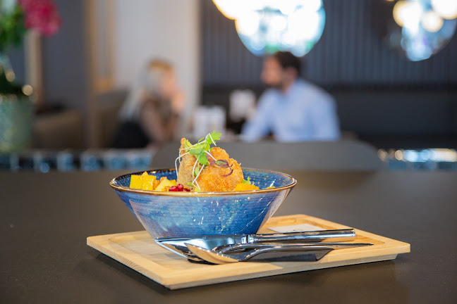 Opinii despre XOXO Café Bar în Basel - Gastronomie und Hotellerie