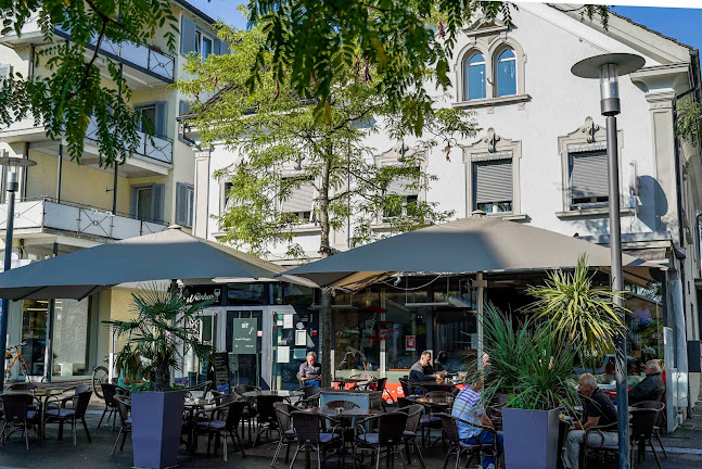 Restaurant Bar Zapfenzieher - Gastronomie und Hotellerie