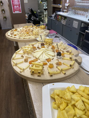 L'Oca Gialla - Gastronomie und Hotellerie