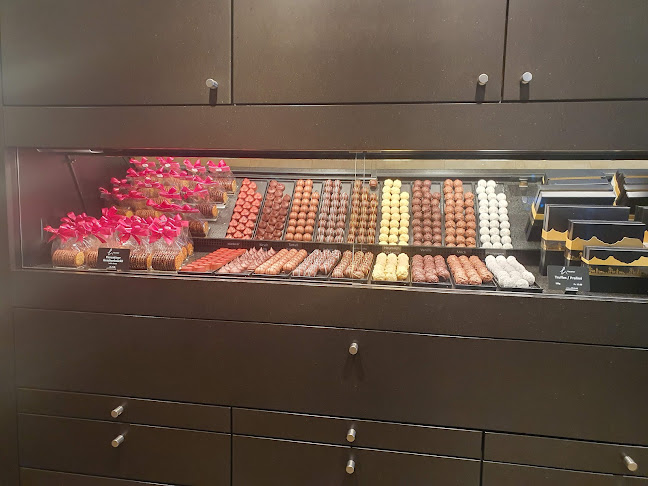 Comentarii opinii despre Bäckerei Konditorei Confiserie Café Haueter AG