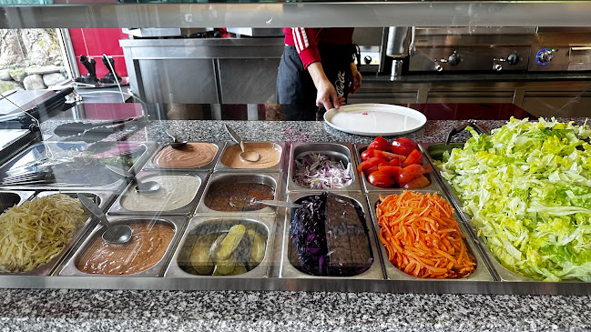 Mega Kebap - Gastronomie und Hotellerie