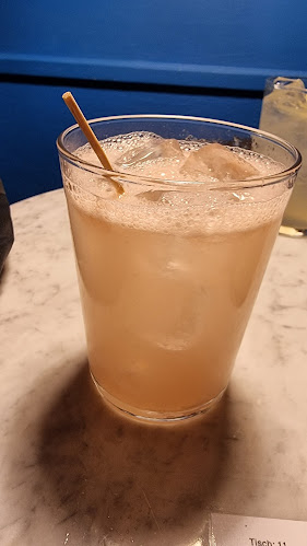 Opinii despre Blaupause - Cocktailbar în Basel - Gastronomie und Hotellerie