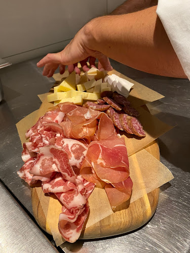 Via S. Gottardo 18, 6600 Muralto