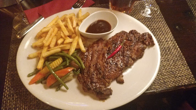 Comentarii opinii despre Kentucky Saloon & Steakhouse