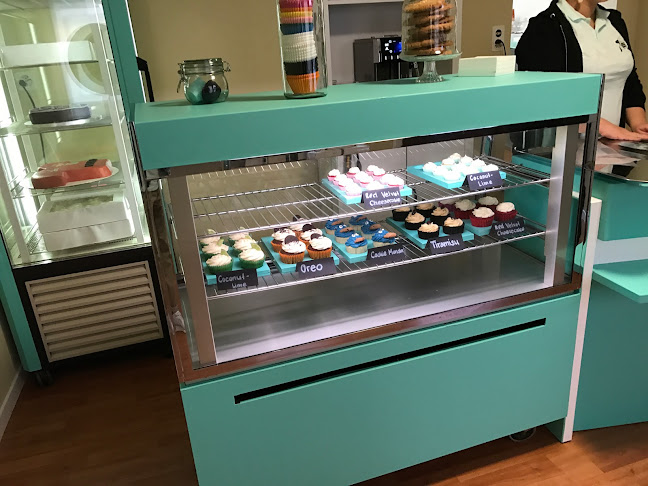 Tiaras Bakery - Gastronomie und Hotellerie