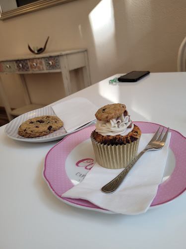 Opinii despre Marji's Sweetys Marjorie Lamarche în La Chaux-de-Fonds - Gastronomie und Hotellerie