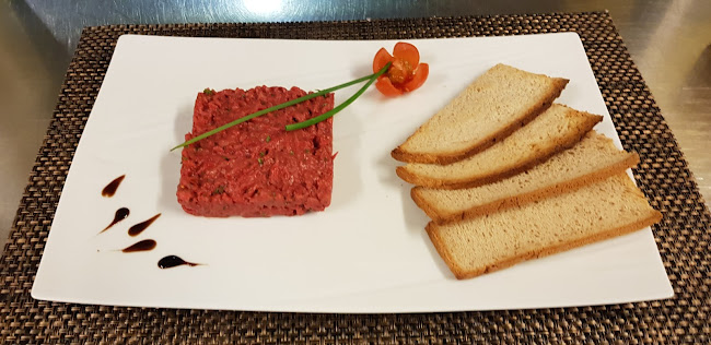 Opinii despre La Goutte d'Eau în Aigle - Gastronomie und Hotellerie