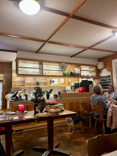 Opinii despre Blüemlisalp în Herrliberg - Gastronomie und Hotellerie