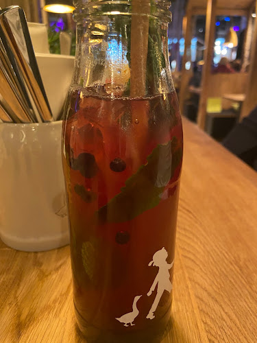 HANS IM GLÜCK - SPREITENBACH Shoppi Tivoli - Gastronomie und Hotellerie