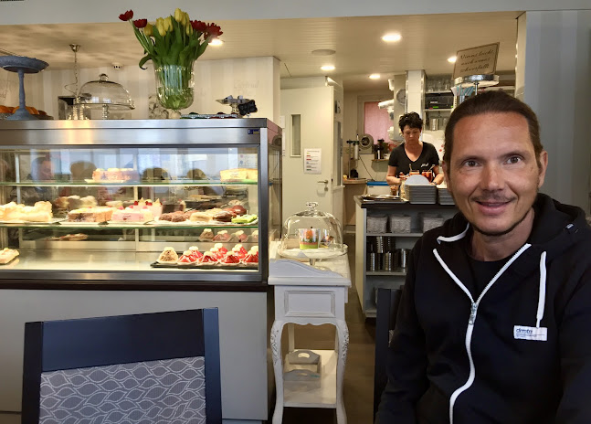 Comentarii opinii despre Bäckerei Schläpfer