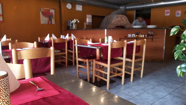 Holzofen Pizzeria Bella Pizza & Pizza Lieferdienst - Gastronomie und Hotellerie