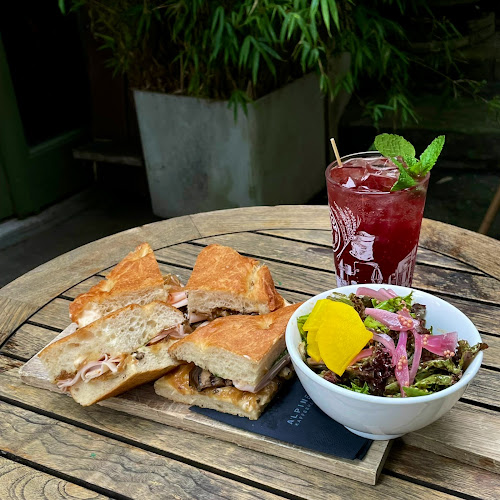 Alpineum Kaffeehaus°Bar - Luzern