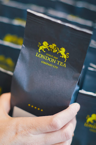 Comentarii opinii despre LONDON TEA - Tee Shop Basel