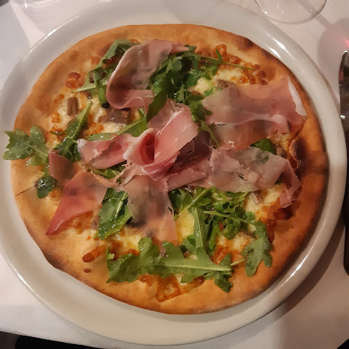 Restaurant National La Favorita - Gastronomie und Hotellerie