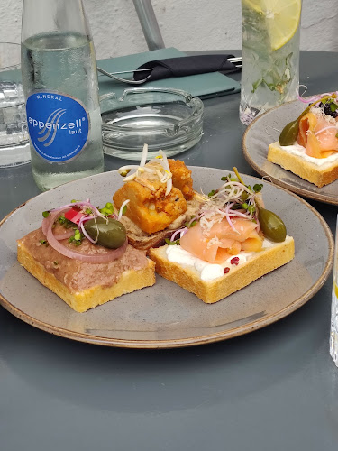 Opinii despre Canapé în Zürich - Gastronomie und Hotellerie