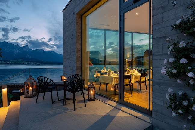 Schloss 1, 3653 Oberhofen am Thunersee