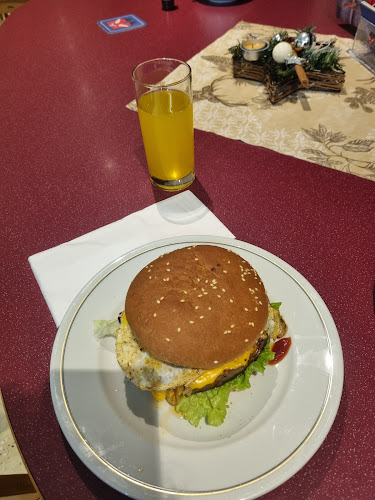 Café Hallenminigolf - Gastronomie und Hotellerie