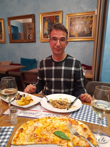 Grande Pizza & Caffè - Gastronomie und Hotellerie