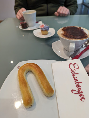 Comentarii opinii despre Confiserie Eichenberger, Café BEKB