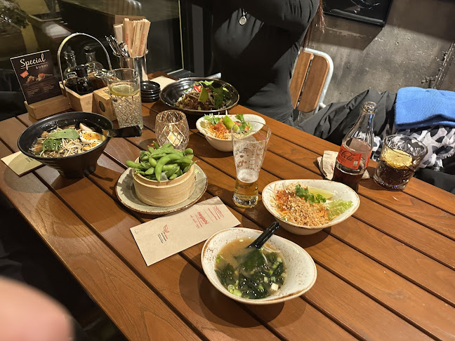 Comentarii opinii despre Nooch Asian Kitchen, Uster Bankstrasse