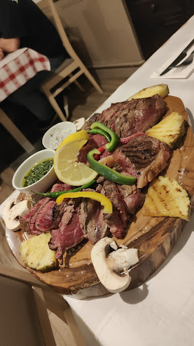 Opinii despre Chez Tony Café restaurant în La Chaux-de-Fonds - Gastronomie und Hotellerie