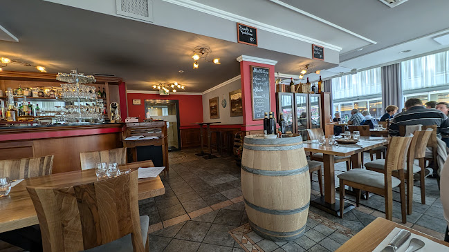 Opinii despre Centro am Barfi în Basel - Gastronomie und Hotellerie