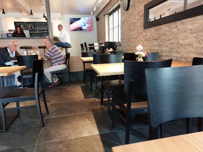 Restaurant Bar Zapfenzieher - Gastronomie und Hotellerie