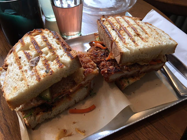 Comentarii opinii despre Street Kitchen Cafe