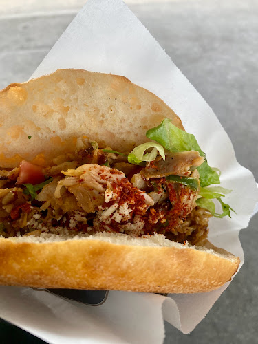 o'k Poulet Gemüsedöner - Gastronomie und Hotellerie