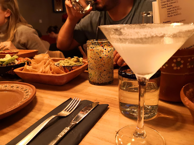 Comentarii opinii despre Taqueria Los Cuñados