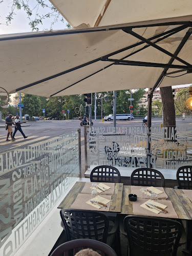 Pizzeria Calabria Dai 3 Fratelli Scalea - Gastronomie und Hotellerie