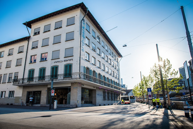 Comentarii opinii despre Arch Bar