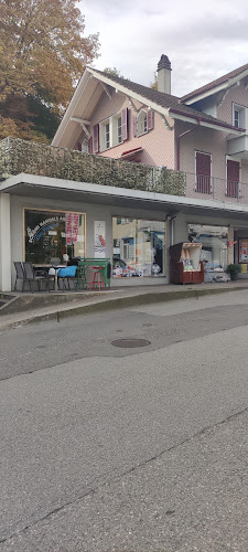 Opinii despre Lotto Café Bar în Spiez - Gastronomie und Hotellerie