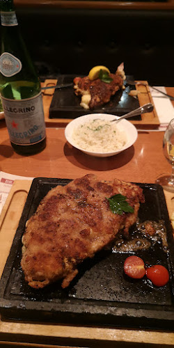 Pizzeria Sapore-Holzofen - Gastronomie und Hotellerie