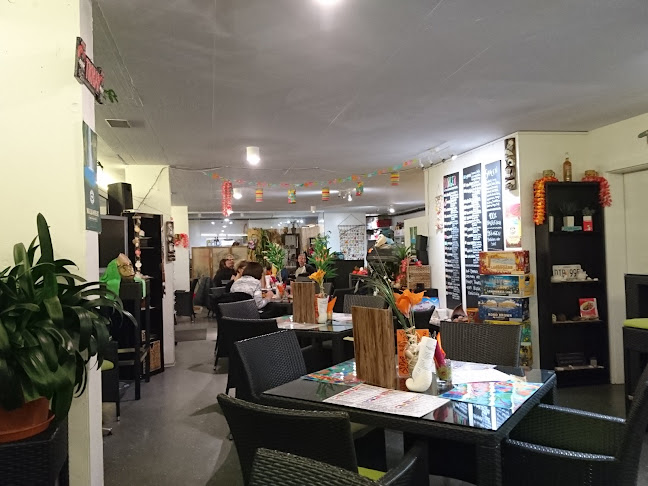 Comentarii opinii despre Aloha Café