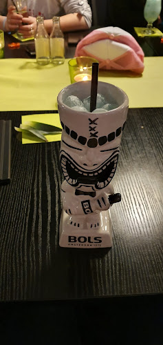 Comentarii opinii despre Parkside eat & bar lounge