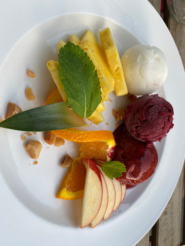 Opinii despre 13’80 Bar & Restaurant în Zürich - Gastronomie und Hotellerie