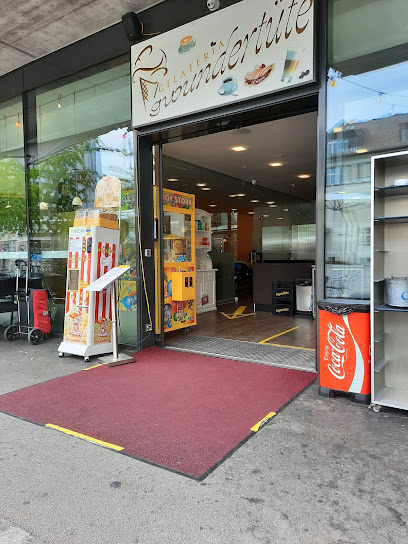 Gelateria & Crepperie & Kaffee Fikissima