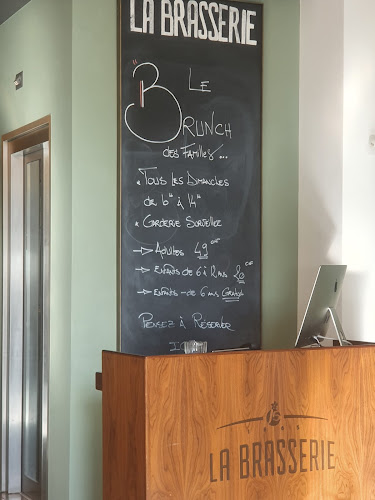 Av. du Casino 32, 1820 Montreux