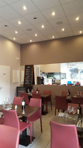 Rte des Jeunes 5, 1227 Genève