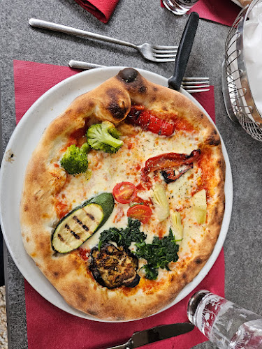 Comentarii opinii despre Dolce Vita