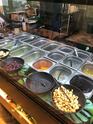 Opinii despre Boowly în Zürich - Gastronomie und Hotellerie