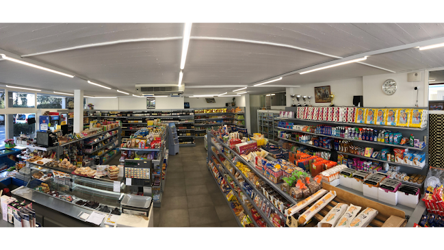 Opinii despre Marché de l'Etraz în Nyon - Gastronomie und Hotellerie