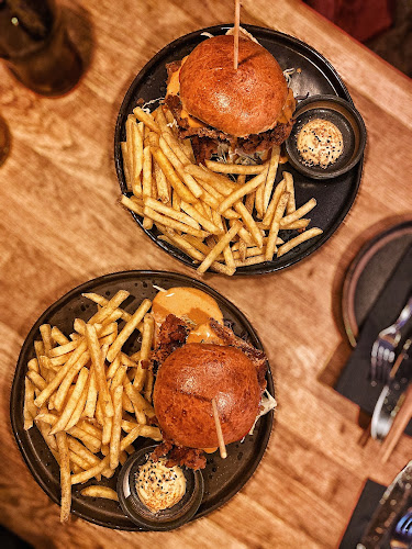 Gaijin Izakaya - Gastronomie und Hotellerie