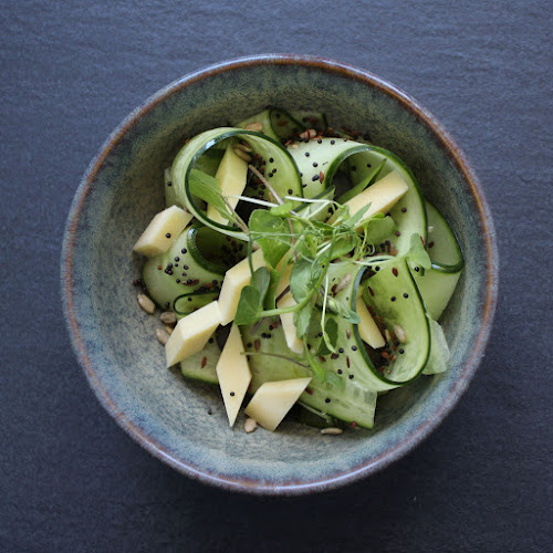 Comentarii opinii despre Maurice & Michel CH