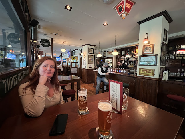 Flanagan's Irish Pub