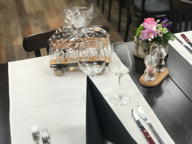 Restaurant Bahnhöfli Root - Gastronomie und Hotellerie